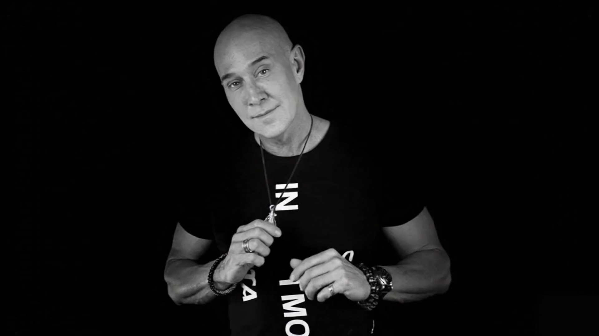 Tsiknaris Hair: A Thirty-Year Legacy of Luxury and Award-Winning Artistry