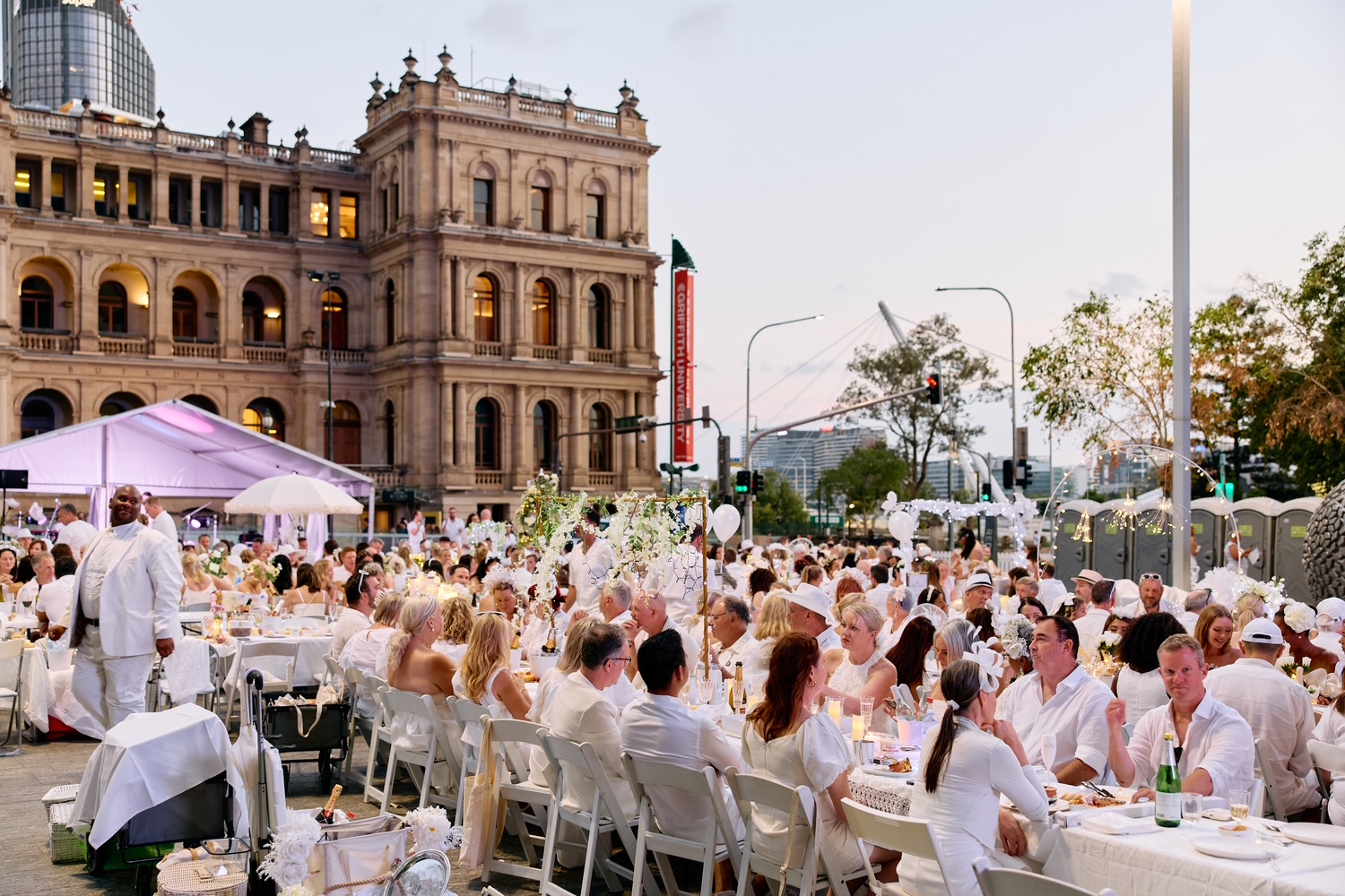 Diner en Blanc Returns to Brisbane for a Secret, All-White Affair in November