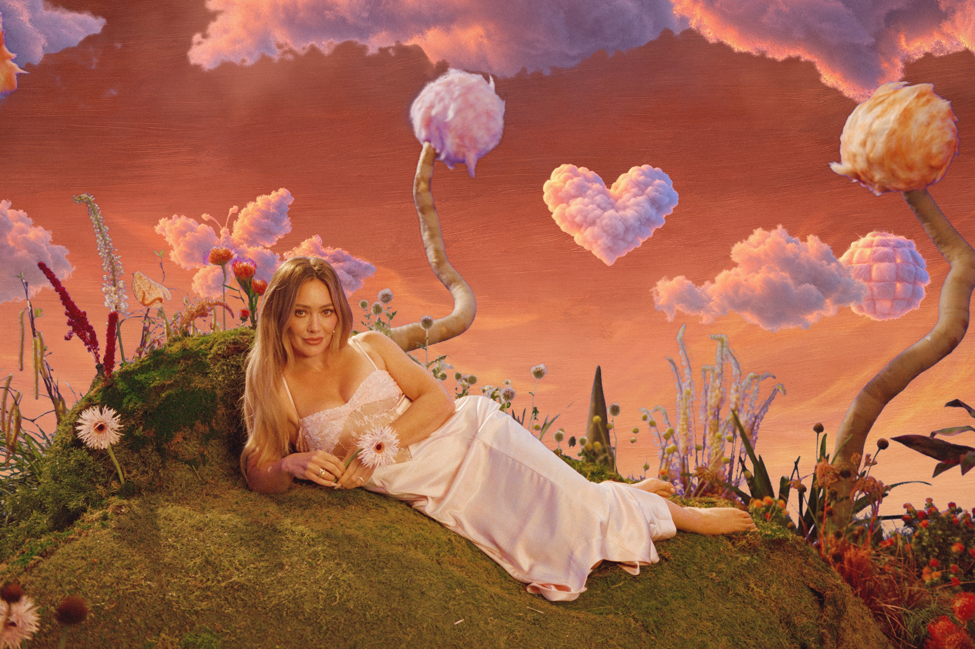 Hilary Duff Is Coming to Brisbane, and She's Bringing the Cat in the Hat