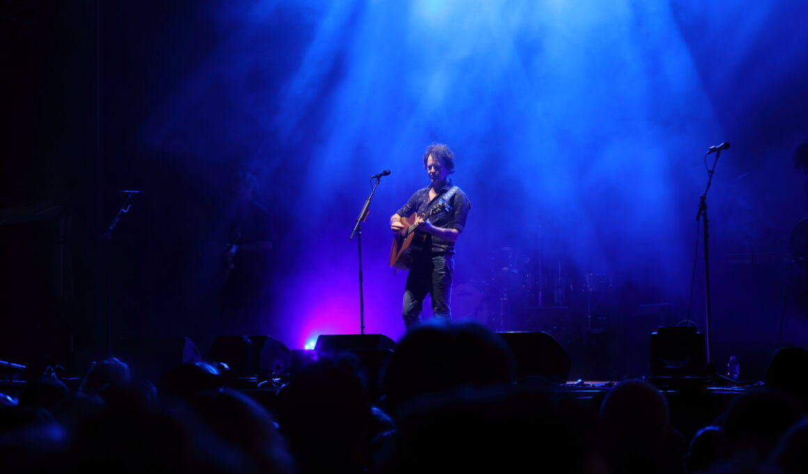 On The Banks: Bernard Fanning